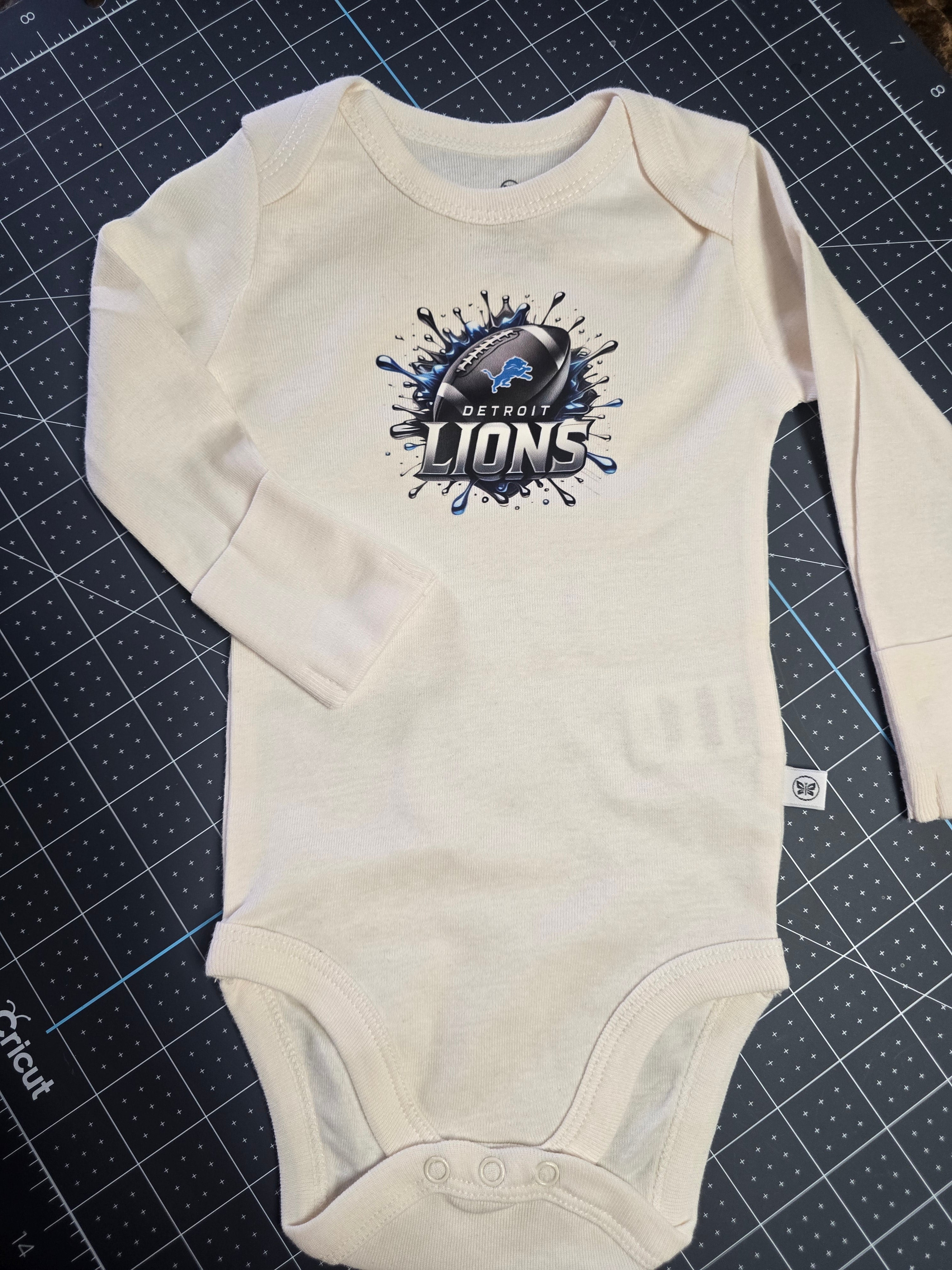 3 PC Detroit Lions Bodysuit Set