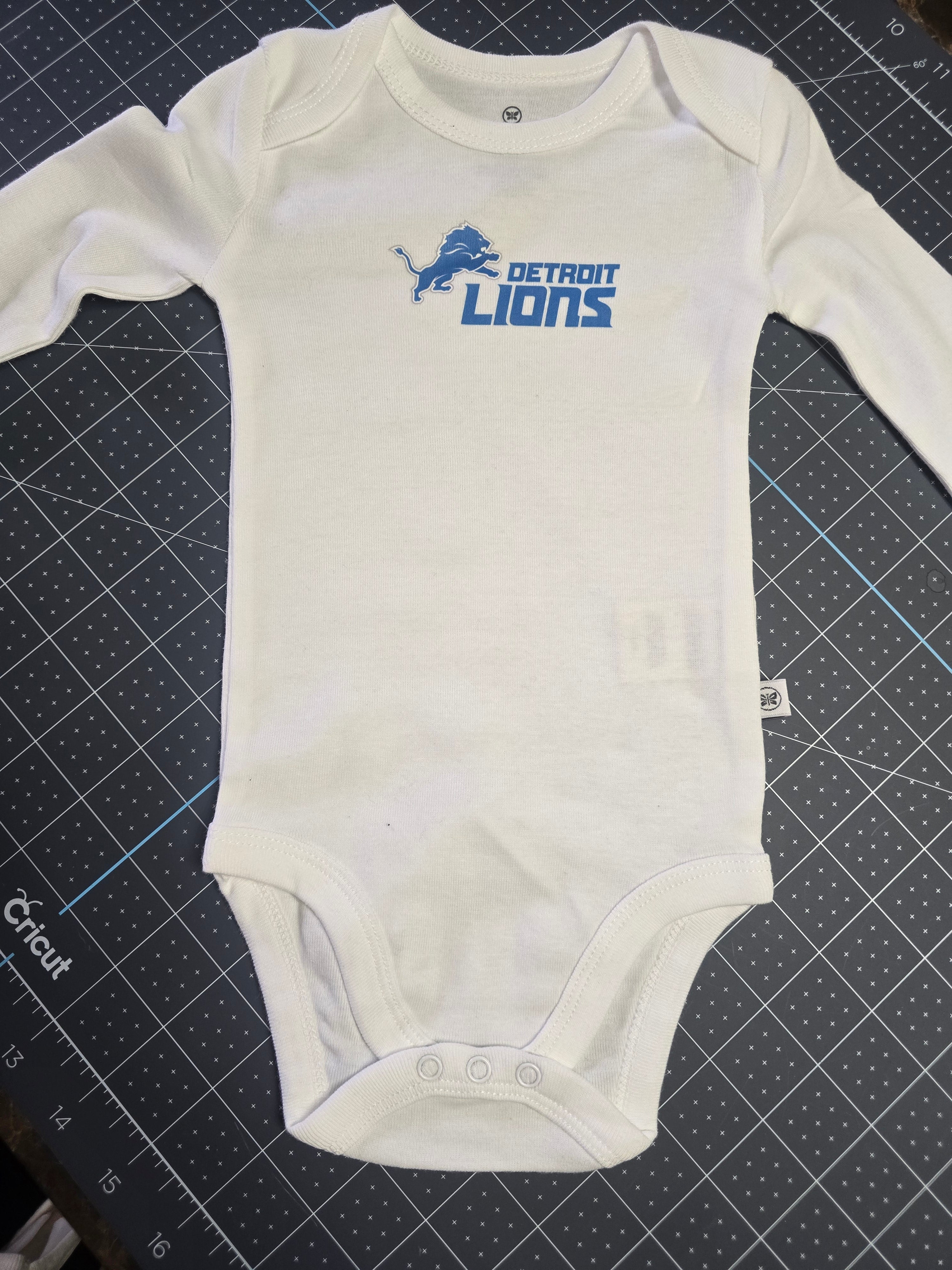3 PC Detroit Lions Bodysuit Set